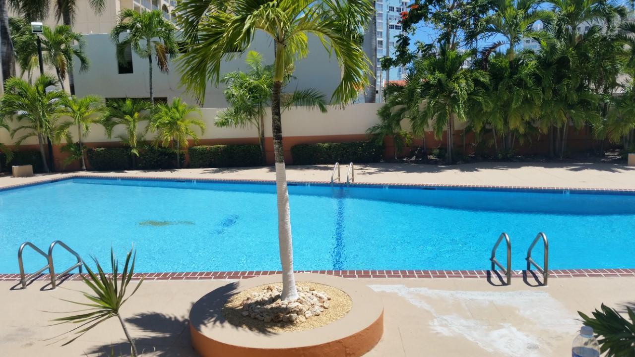 Cond. St. Tropez Apartment San Juan Exterior photo